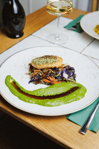STEAK OD CELERA ALLA HARISSA